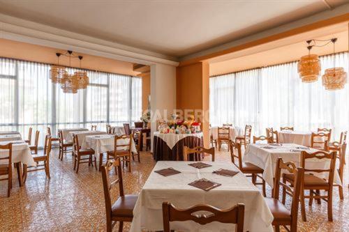 Esperia Boutique Family Hotel เชเซนาติโก ภายนอก รูปภาพ