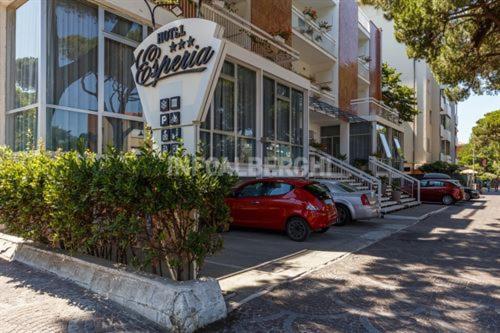 Esperia Boutique Family Hotel เชเซนาติโก ภายนอก รูปภาพ